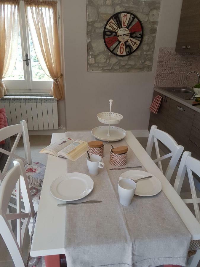 Un Soffio Dal Cielo Apartman Beverino Kültér fotó